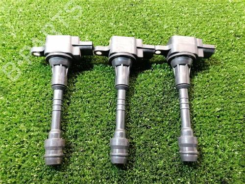 Used Ignition coil NISSAN ALMERA II (N16) 1.5 (90 hp) 33058502
