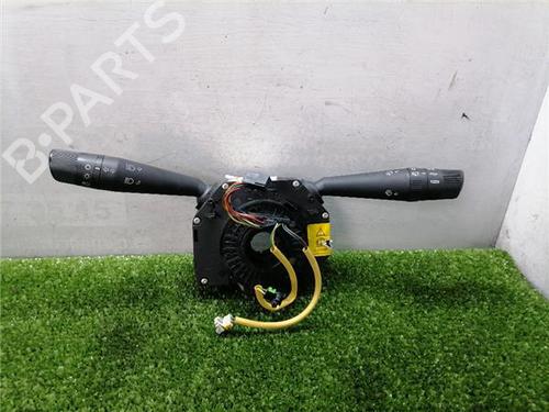 Used Switch Switch FIAT GRANDE PUNTO (199_) 1.2 (65 hp) 33679364 33679364