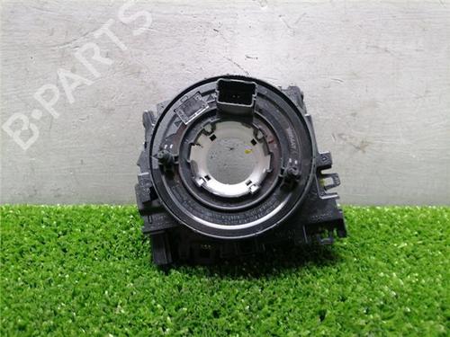 Used Squib airbag SKODA OCTAVIA III (5E3, NL3, NR3) 1.6 TDI (105 hp) 31901754