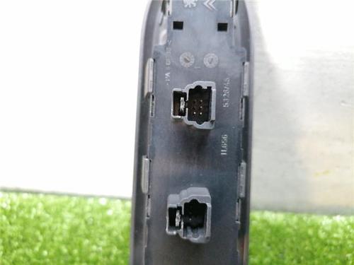 Left front window switch PEUGEOT 407 (6D_) 2.0 HDi 135 (6DRHRH, 6DRHRE, 6DRHRG, 6DRHRJ) | BP33415758I27 - Image 4