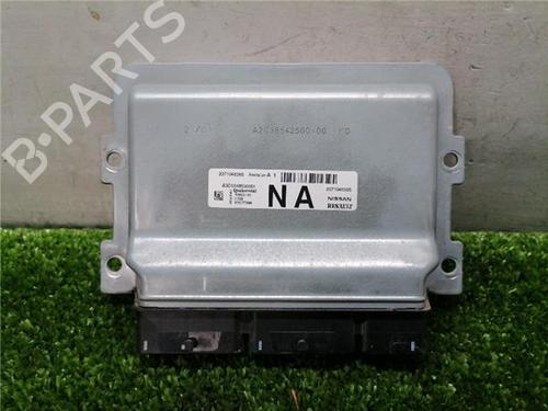 Used Electronic module Electronic module DACIA SANDERO III 1.0 TCe 90 (91 hp) 33835560 33835560