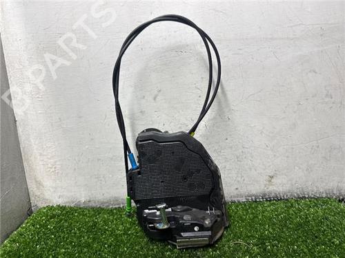 Used Rear left lock Rear left lock TOYOTA AURIS (_E15_) 1.4 D-4D (NDE150_, NDE150R) (90 hp) 33415611 33415611