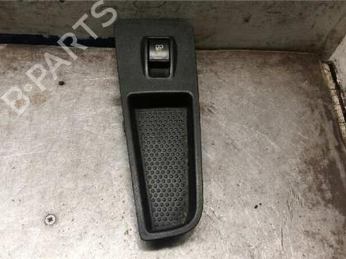 Autre FIAT LINEA (323_, 110_) 1.3 D Multijet (323AXB11, 323AXB1A) (90 hp) 31896018