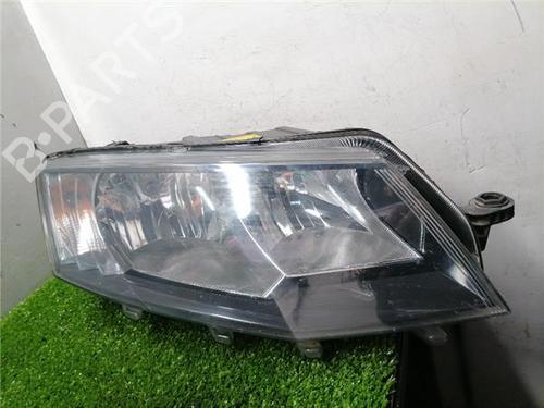 Phare droit SKODA OCTAVIA III (5E3, NL3, NR3) 1.6 TDI (105 hp) 31894475