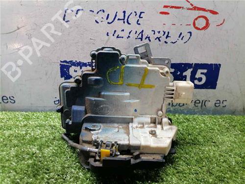 Serrure arrière droite SEAT EXEO (3R2) 2.0 TDI (143 hp) 31900507