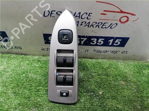 Interrupteur de vitre avant gauche MAZDA PREMACY (CP) 2.0 TD (101 hp) 31898377