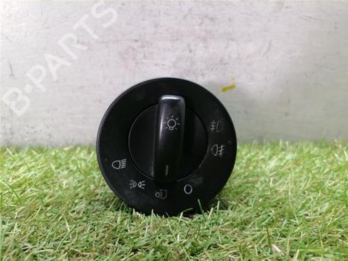 switch-skoda-octavia-ii-1z3-2004-2005-2006-2007-2008-2009-2010-2011-2012-2013-33248663 main image