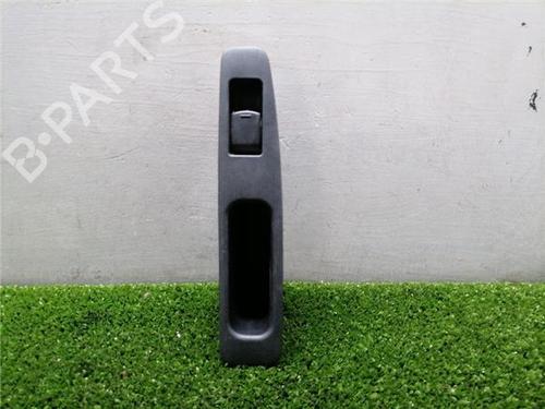 right-front-window-switch-nissan-qashqai-i-j10-nj10-2006-2007-2008-2009-2010-2011-2012-2013-2014-2015-31901878 main image