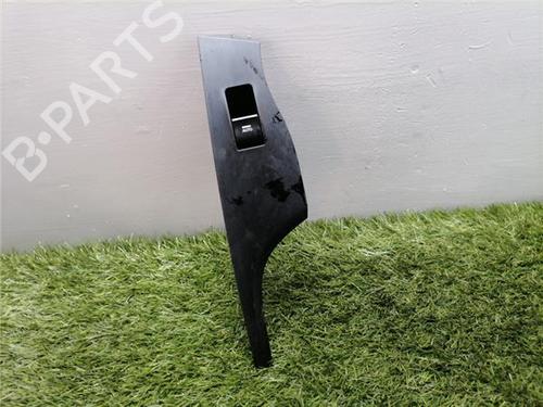 left-rear-window-switch-hyundai-i40-i-vf-2012-2013-2014-2015-2016-2017-2018-2019-32690064 main image