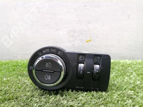 switch-opel-insignia-a-saloon-g09-2008-2009-2010-2011-2012-2013-2014-2015-2016-2017-32690231 main image