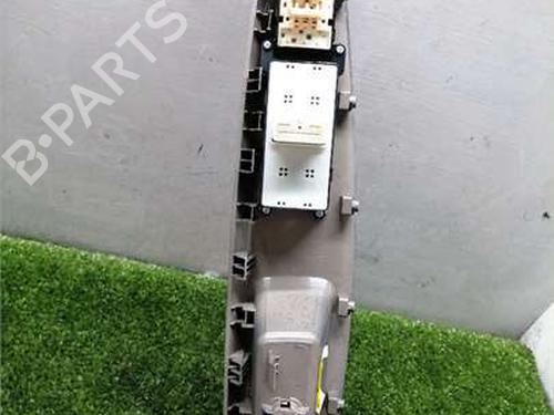 Left front window switch KIA RIO III (UB) 1.1 CRDi | BP35747414I27 - Image 3
