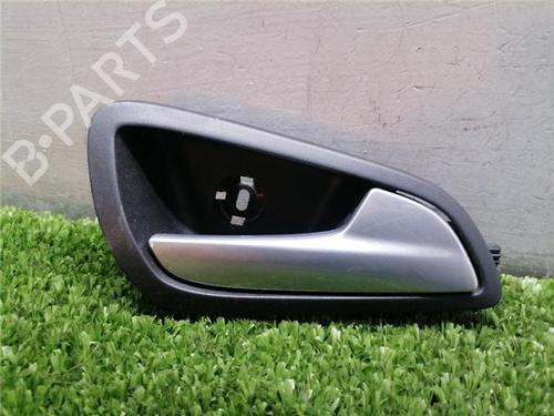 Højre fortil invendig håndtag FORD FOCUS III 1.6 TDCi (95 hp) 32768455