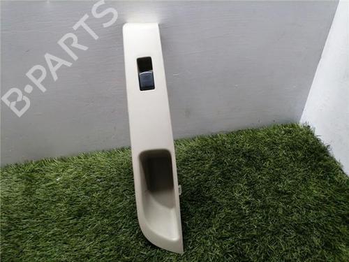 Used Right front window switch Right front window switch NISSAN MICRA III (K12) 1.4 16V (88 hp) 36146285 36146285