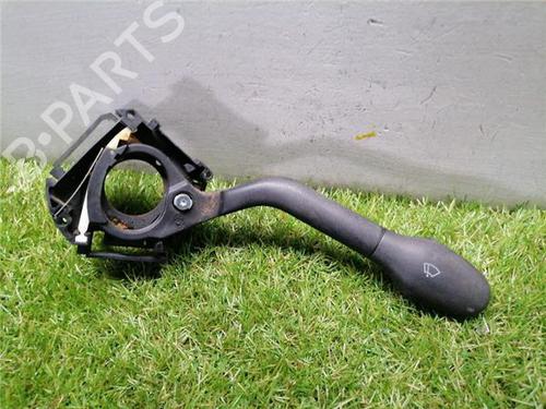 Used Switch Switch VW GOLF III (1H1) 1.9 TDI (110 hp) 33415584 33415584