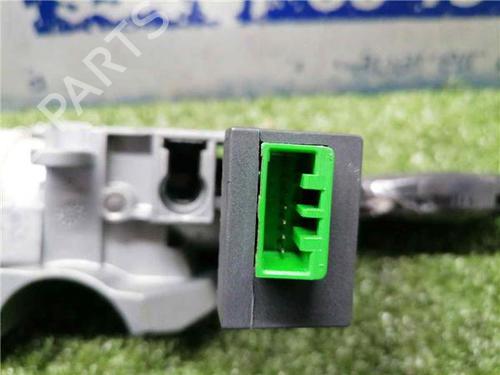 Switch VOLVO XC90 I (275) D5 AWD | BP31900196I30