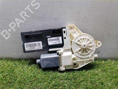 Used Left front window motor Left front window motor RENAULT LAGUNA III Grandtour (KT0/1) 2.0 dCi (KT01, KT08, KT09, KT0K, KT12, KT1D, KT1W) (150 hp) 33478052 33478052
