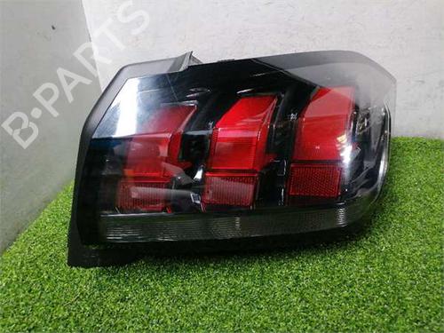 Used Right taillight Right taillight 37705241 37705241