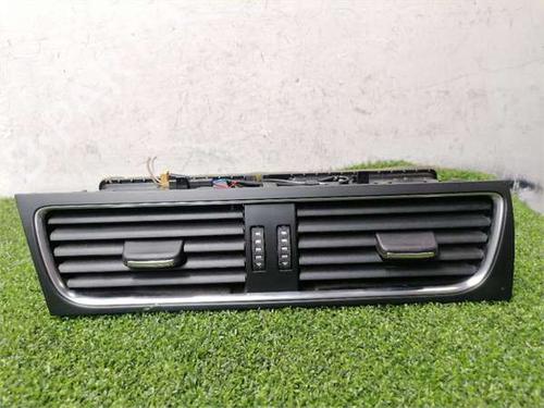 air-vent-audi-a4-b8-8k2-2007-2008-2009-2010-2011-2012-2013-2014-2015-2016-2017-39659419 main image