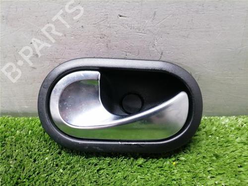 Maniglia interna anteriore sinistra SMART FORFOUR Hatchback (453) 1.0 (453.042, 453.043) (71 hp) 32768343