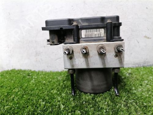 Used ABS pump ABS pump FIAT PUNTO (188_) 1.2 60 (188.030, .050, .130, .150, .230, .250) (60 hp) 33058511 33058511