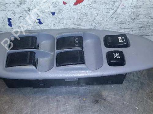 Used Left front window switch NISSAN ALMERA TINO (V10) 2.2 dCi (115 hp) 31896138