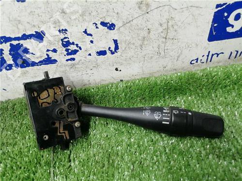 Used Switch NISSAN PRIMERA (P11) 1.6 16V (99 hp) 31898734