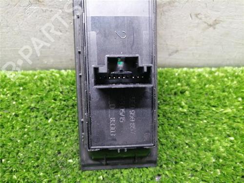 Left front window switch SKODA OCTAVIA III (5E3, NL3, NR3) 1.6 TDI | BP31901769I27 - Image 3