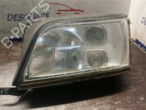 Phare gauche AUDI 100 C4 Saloon (4A2) 2.6 (150 hp) 31889159