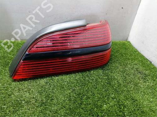 Used Right taillight Right taillight 37061952 37061952