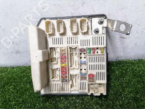 fuse-box-renault-scenic-ii-jm01_-2003-2004-2005-2006-2007-2008-2009-2010-36819820 main image