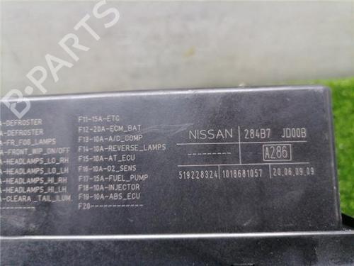 Fuse box NISSAN QASHQAI I (J10, NJ10) 2.0 | BP31894510E1