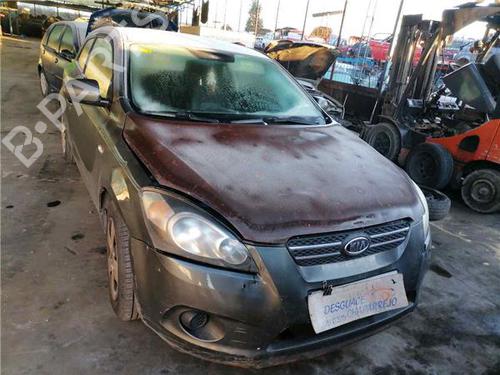 Pièces Détachées Usagées KIA CEE'D Hatchback (ED) 1.6 CRDi 90 (90 hp) 4409545