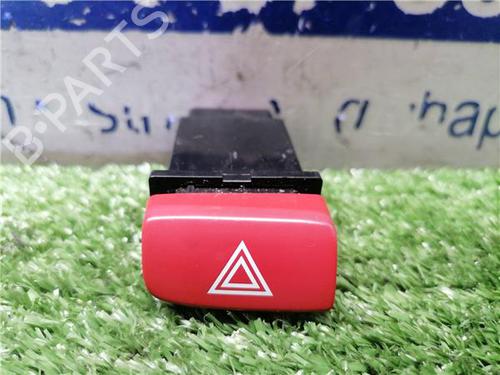 Used Warning switch KIA RIO II (JB) 1.4 16V (97 hp) 31898285