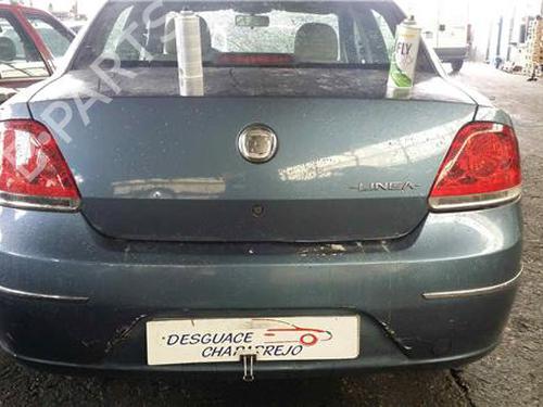 Pièces Détachées Usagées FIAT LINEA (323_, 110_) 1.3 D Multijet (323AXB11, 323AXB1A) (90 hp) 4407804