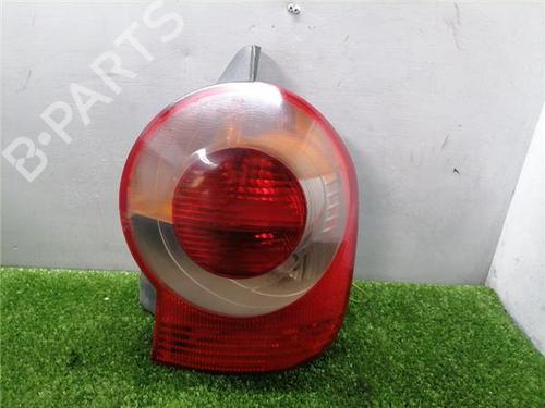 Farolim direito Farolim direito RENAULT MODUS / GRAND MODUS (F/JP0_) 1.5 dCi (FP0D, JP0D) (82 hp) 33860189 33860189