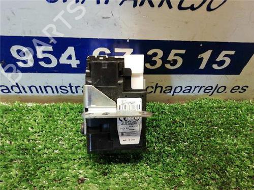 switch-toyota-corolla-verso-zer_-zze12_-r1_-2004-2005-2006-2007-2008-2009-31896721 main image