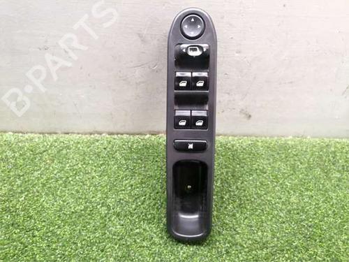 Used Left front window switch Left front window switch PEUGEOT 307 CC (3B) 2.0 16V (136 hp) 39699328 39699328