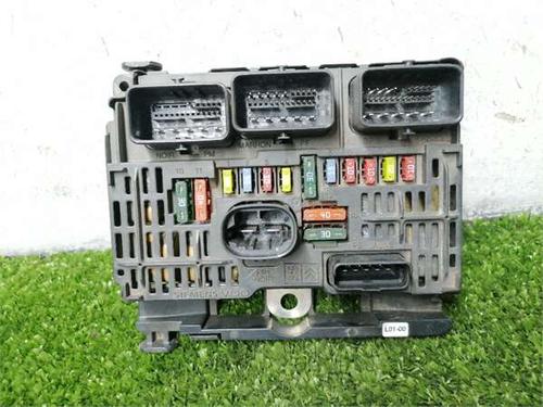 fuse-box-peugeot-407-6d_-2004-2005-2006-2007-2008-2009-2010-2011-36849972 main image
