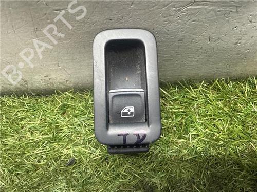 Used Right rear window switch VW GOLF VII (5G1, BQ1, BE1, BE2) 2.0 GTD (184 hp) 31935382