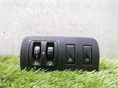 Used Switch Switch RENAULT MEGANE III Hatchback (BZ0/1_, B3_) 1.2 TCe (BZ2B, BZ11) (116 hp) 33278488 33278488
