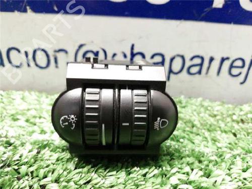 kombi-kontakt-stilkkontakt-vw-golf-vi-variant-aj5-2009-2010-2011-2012-2013-2014-31897010 main image