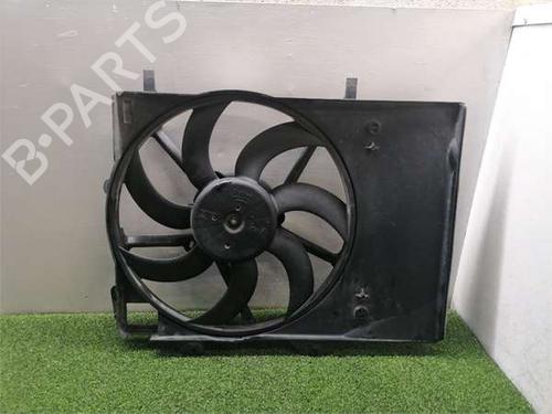 Used Radiator fan Radiator fan 39571862 39571862