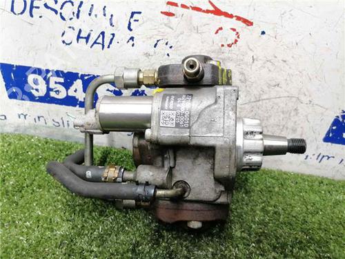 Pompe à injection TOYOTA COROLLA (_E12_) 2.0 D-4D (CDE120R, CDE120L_) (116 hp) 31900379