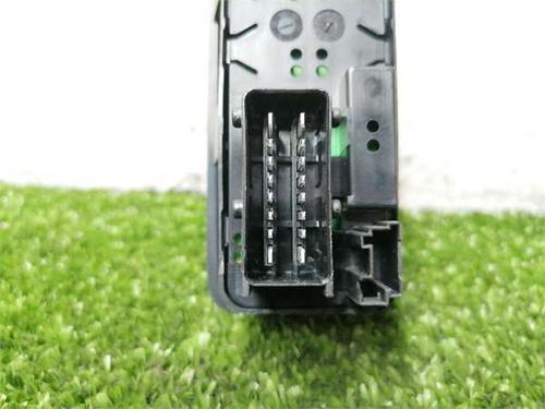 Left front window switch CITROËN C3 II (SC_) 1.2 VTi 82 | BP36282655I27 - Image 3