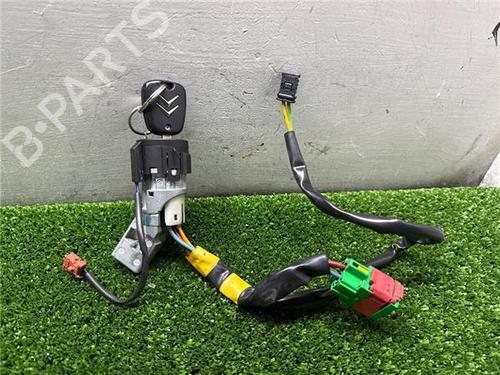 Used Switch Switch CITROËN C2 (JM_) 1.1 (60 hp) 35747308 35747308