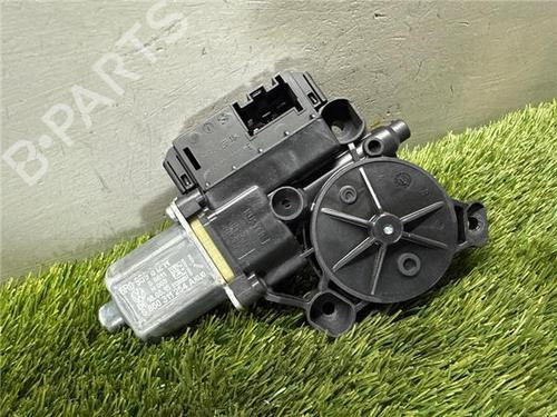 Used Right rear window motor Right rear window motor 32633280 32633280