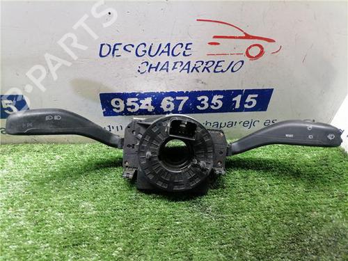 switch-vw-polo-iv-9n_-9a_-2001-2002-2003-2004-2005-2006-2007-2008-2009-2010-2011-2012-2013-2014-31898301 main image