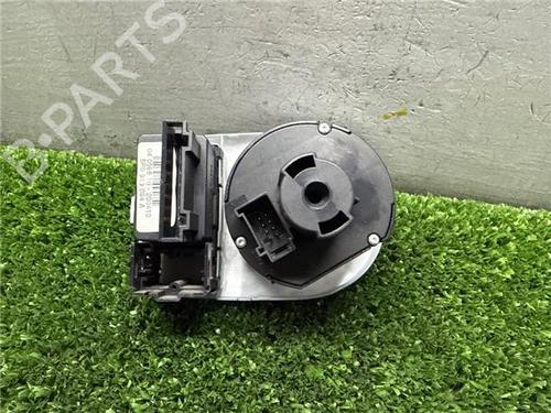 Switch SEAT ALTEA XL (5P5, 5P8) 1.9 TDI | BP35747334I30 - Image 2