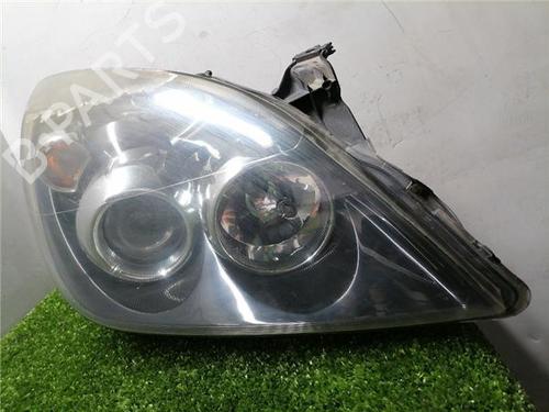 Used Right headlight Right headlight OPEL VECTRA C (Z02) 1.9 CDTI (F69) (120 hp) 33808179 33808179