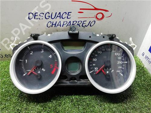 Used Instrument cluster RENAULT MEGANE II (BM0/1_, CM0/1_) 2.0 dCi (BM1K, CM1K) (150 hp) 31897395